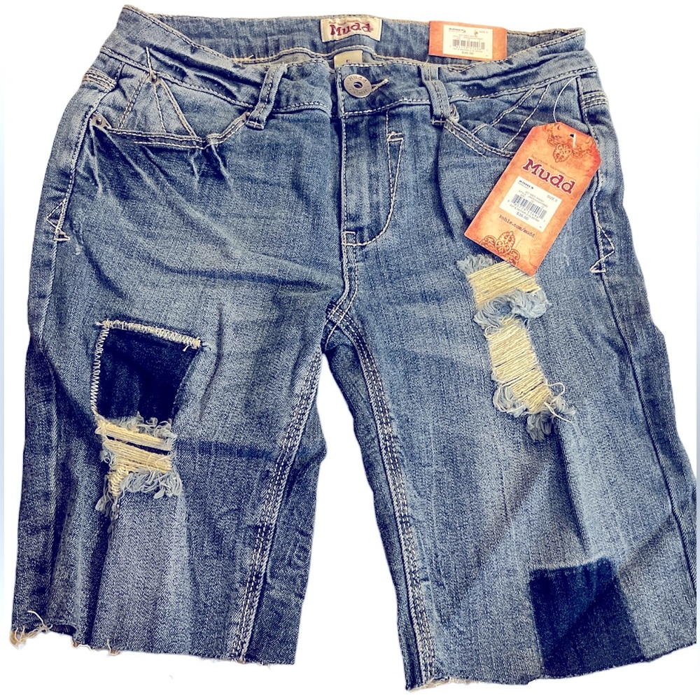 Y2K NWT Mudd size long Jean shorts patchwork distressed look.